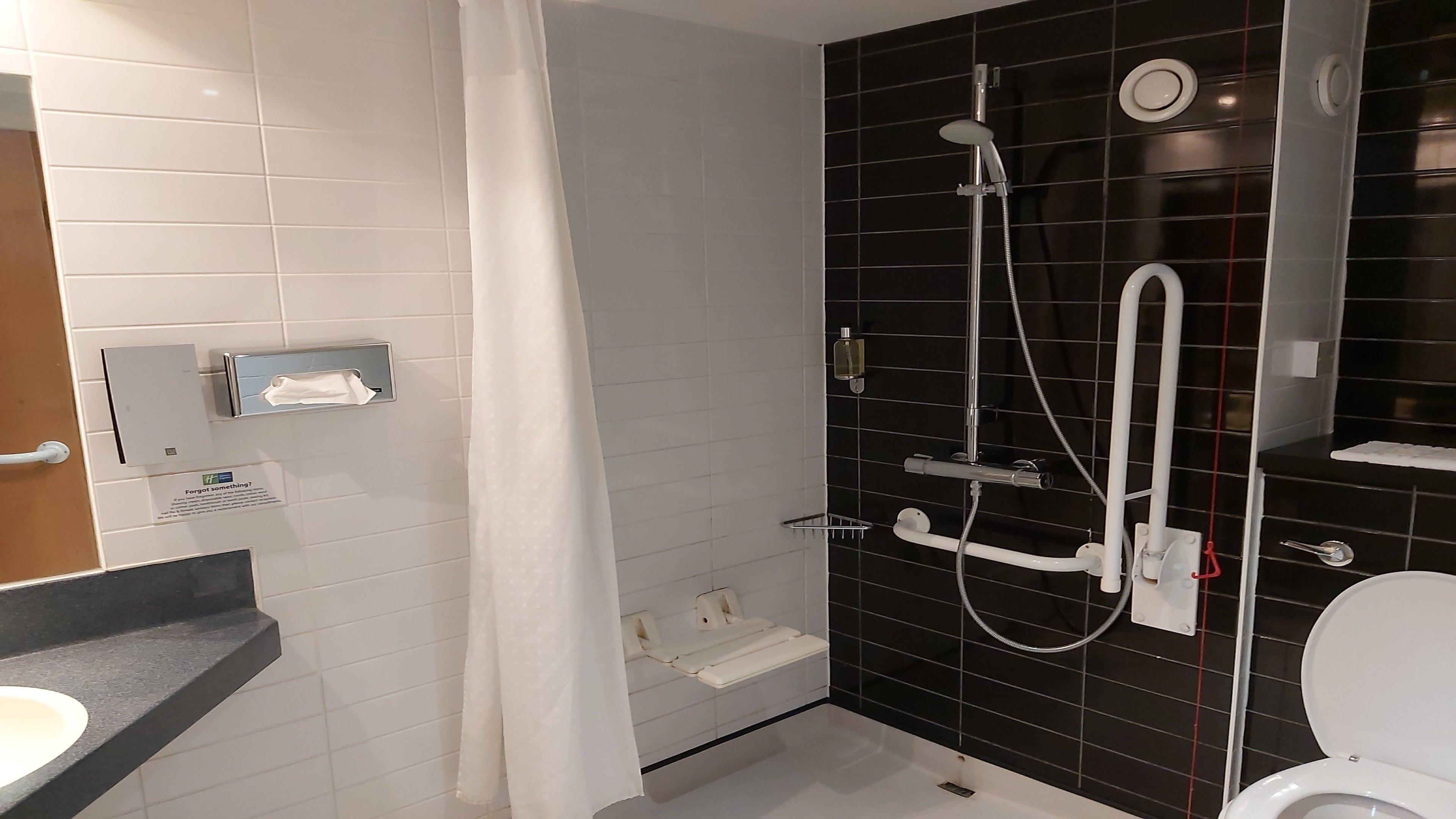 Holiday Inn Express Glenrothes By Ihg Eksteriør billede