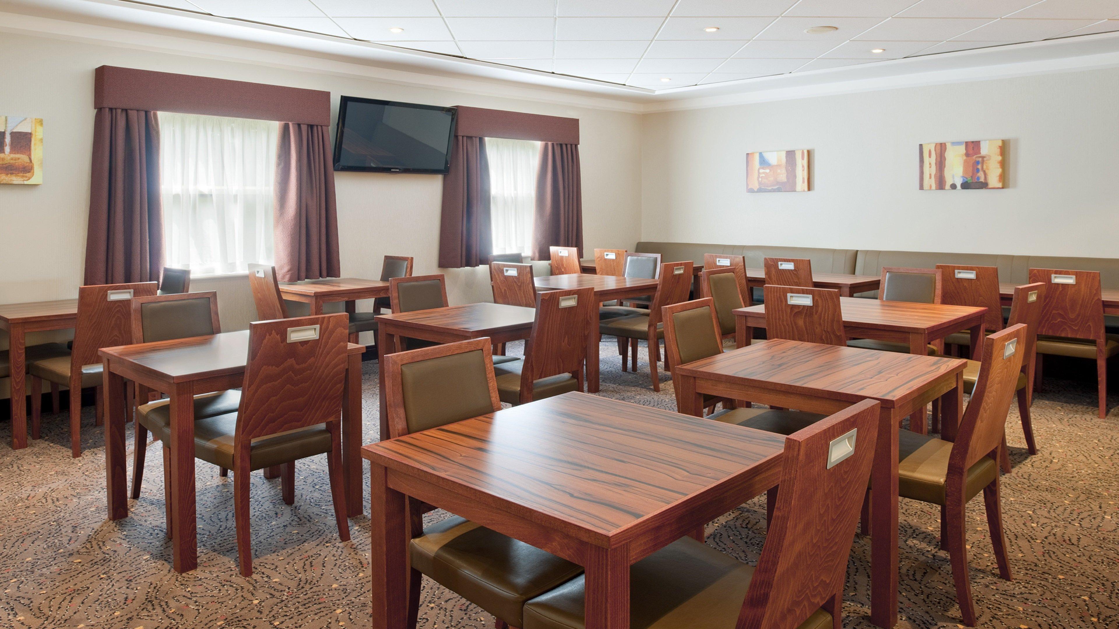 Holiday Inn Express Glenrothes By Ihg Eksteriør billede