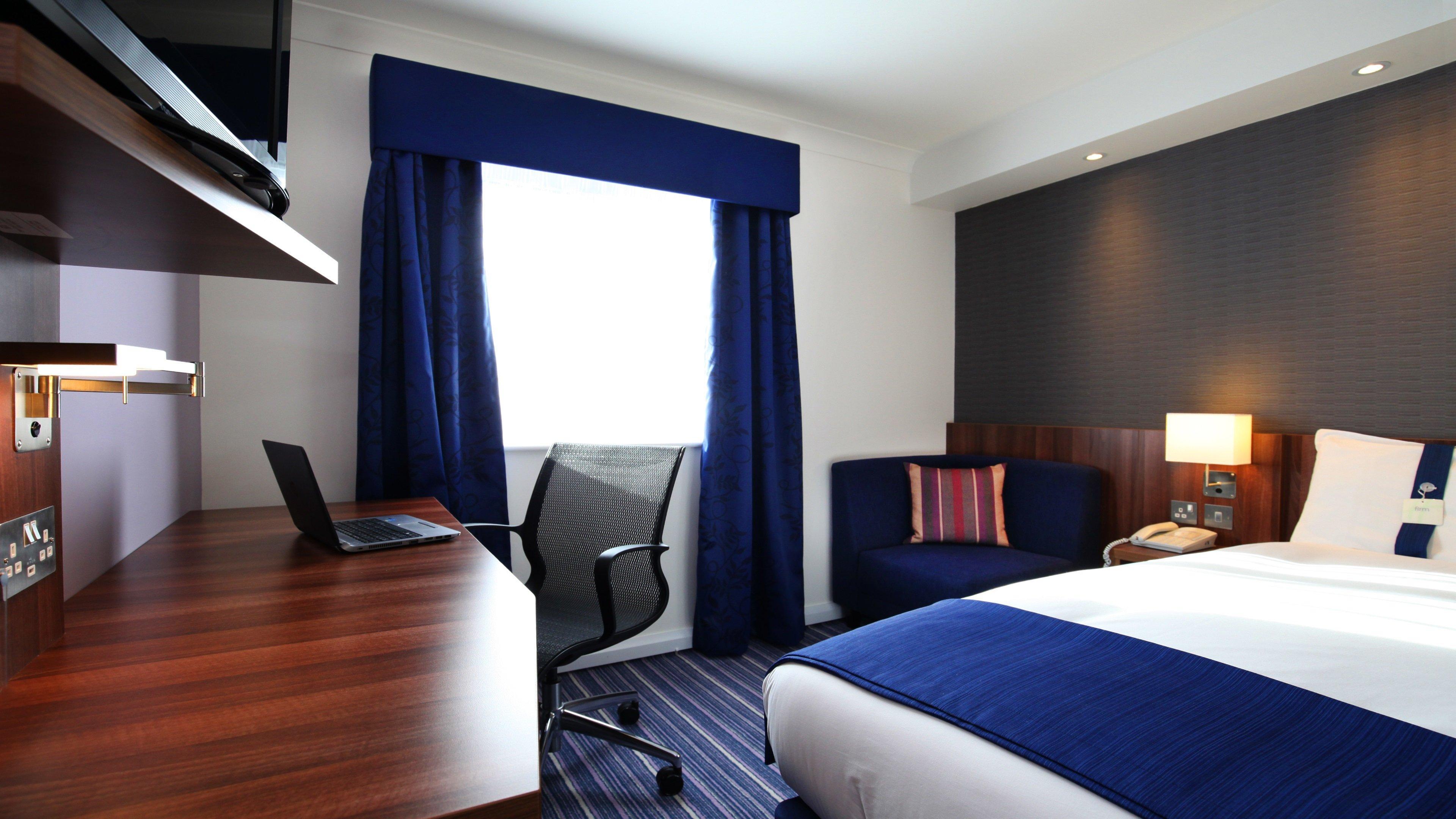 Holiday Inn Express Glenrothes By Ihg Eksteriør billede