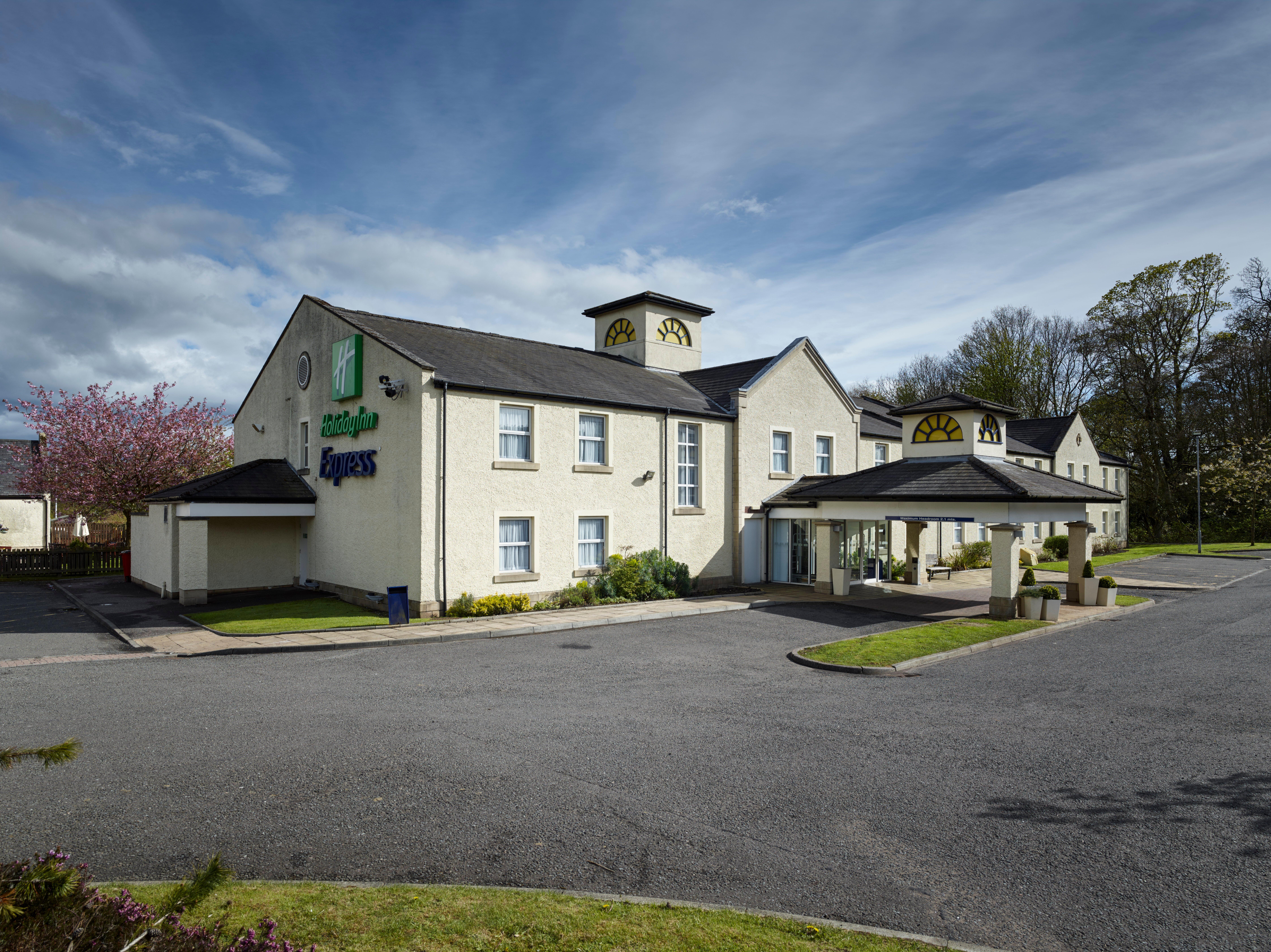 Holiday Inn Express Glenrothes By Ihg Eksteriør billede